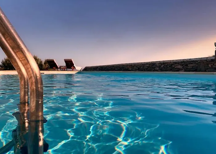 Verros Suite: Private Suite In Unique Pool Villa