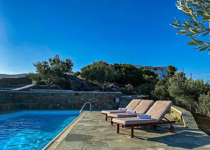 Verros Suite: Private Suite In Unique Pool Villa